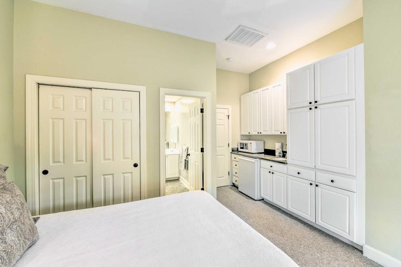Chic Bluffton Cottage With Yard, 7 Mi To Beach! Exterior photo