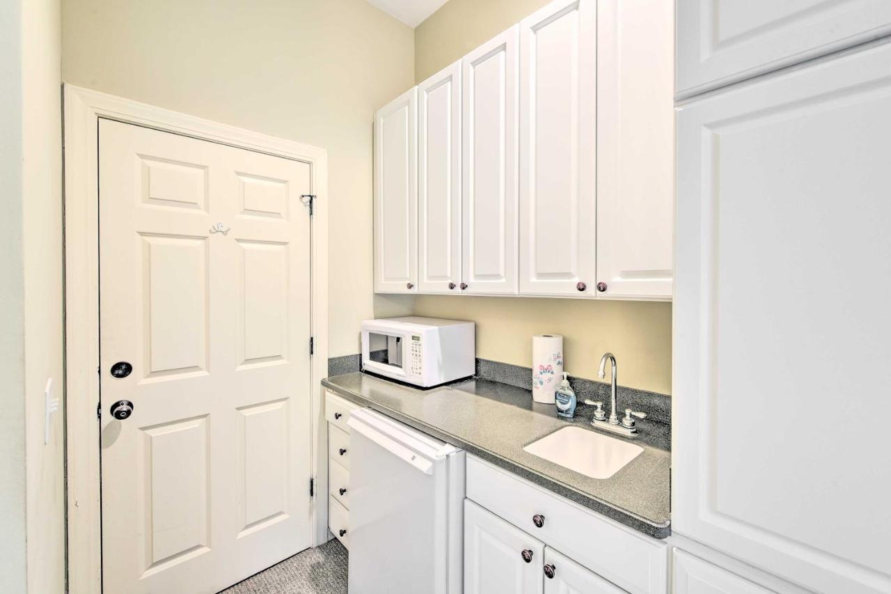 Chic Bluffton Cottage With Yard, 7 Mi To Beach! Exterior photo